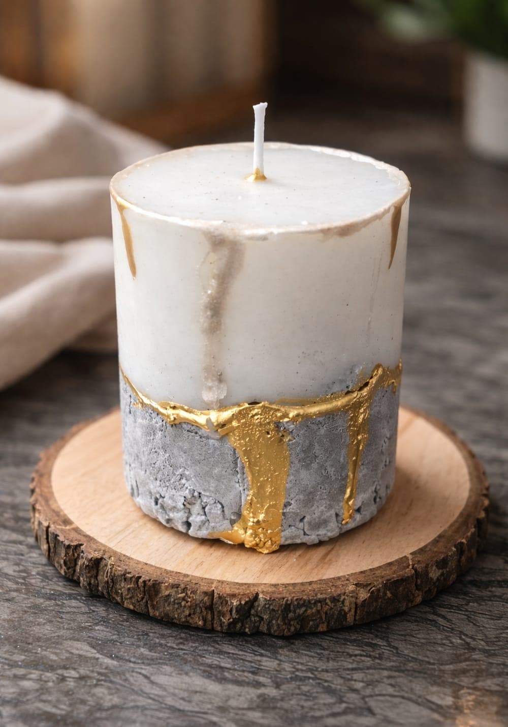 Marble & Gold Kintsugi Pillar