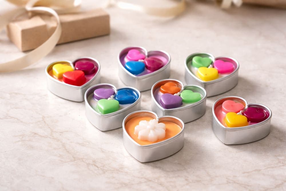 Heart Tin Rainbow Sets
